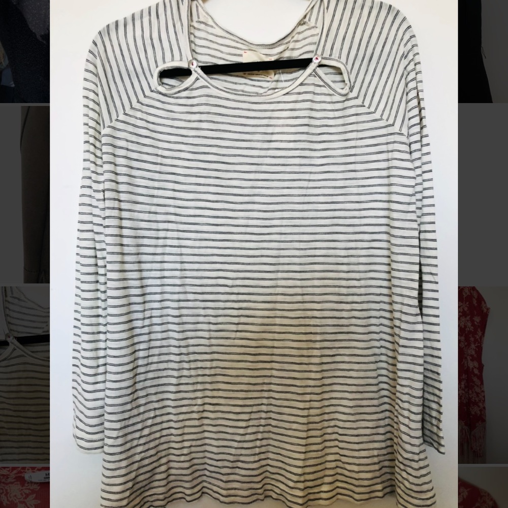Anthropologie long sleeve t-shirt